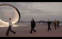 Un défilé Yves Saint Laurent en plein désert au Maroc