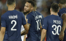 "Carton rouge climatique" de Greenpeace au PSG