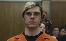 « Dahmer » : les familles des victimes sont en colère contre la série Netflix qui fait un carton