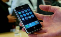 Un iPhone de 2007 a été vendu aux enchères pour 40 000 euros