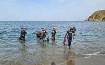 Apprentissage par la pratique de la surveillance des déchets marins flottants et des déchets sur le fond marin au Maroc