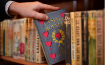 "James Bond": Les romans de Ian Fleming ont été relus par des «sensitivity readers»