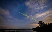 Australie : Un météore vert illumine le ciel de manière impressionnante