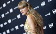 Taylor Swift est la chanteuse ayant le plus d'albums classés en tête des ventes