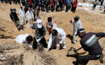 Découverte de fosses communes dans des hôpitaux dans la bande de Gaza