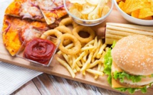 Voici les aliments à éviter absolument pour une bonne humeur