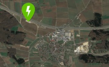 Insolite : Découverte du petit village au olus grand à la plus grande station de recharge du monde !