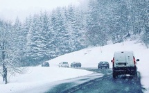 Prudence : Rafales de vent, averses orageuses et chutes de neige attenantes au Royaume