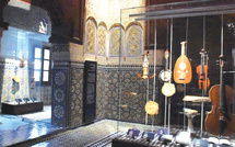 Le métal sublimé : une immersion dans l’artisanat marocain au Musée national de la musique