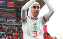 La CAF honore Nouhaila Benzina, symbole de diversité et d’inclusion