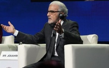 Jouahri n'est pas content des réceptions clients en agence et lance une mise en garde