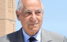 Décès d’Abdelhak Lamrini, porte-parole du Palais royal et historien du royaume