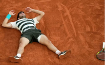 Carlos Alcaraz, roi de la terre battue : un deuxième Roland-Garros arraché au bout du suspense