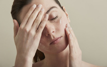 Peau mystérieuse ? Le scotch va tout révéler !