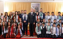 SAR le Prince Héritier Moulay El Hassan reçoit les enfants Maqdessis 