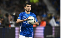 Zakaria El Ouahdi : un choix de cœur qui inspire sur le terrain