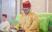 SM le Roi, Amir Al-Mouminine, préside une veillée religieuse en commémoration du 27e anniversaire de la disparition de Feu SM le Roi Hassan II