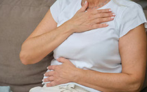 Reflux gastro-œsophagien : le stress amplifie la douleur, mais n’en est pas la cause