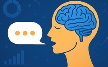 Se parler à voix haute : un réflexe du cerveau qui n’a rien d’anormal