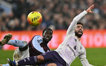 Premier League : Aston Villa enchaîne face à Manchester United et consolide sa place sur le podium