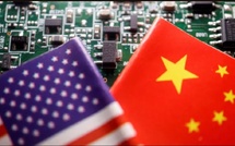 Washington annonce des tarifs sur les puces chinoises, mais reporte l’application à juin 2027