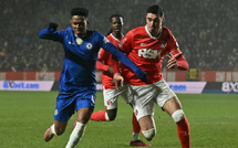 Chelsea débute fort avec Liam Rosenior : victoire 5-1 à Charlton en FA Cup