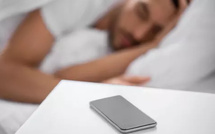 Dormir avec le Wi-Fi ? Ce que ton corps et ton portefeuille en pensent