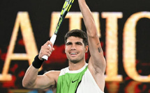 Open d’Australie : Alcaraz se qualifie pour le 3e tour après un début difficile