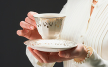 Ta vaisselle vintage est-elle vraiment sans danger ?