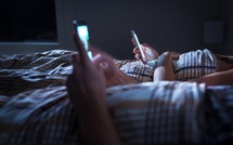 Scroll avant de dormir : faut-il culpabiliser ?