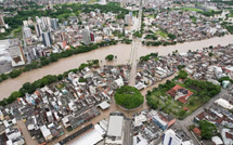 Brésil : des pluies torrentielles font au moins 30 morts et des dizaines de disparus