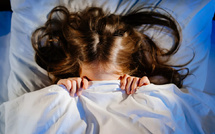 Pourquoi certains vivent leurs rêves intensément et d’autres jurent qu’ils ne rêvent pas ?