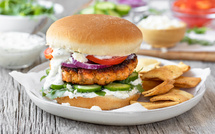 Bye bye bœuf : le burger au saumon qui change tout !