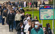Royaume-Uni : une épidémie de méningite mortelle déclenche l’alerte nationale