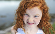 La rousseur est-elle un hasard… ou un signe de sélection naturelle ?