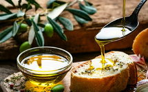 L’huile d’olive et la santé du cerveau : un allié du régime méditerranéen