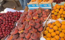 Marchés : la flambée vertigineuse des prix des fruits de saison