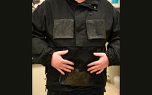 Une veste innovante capable de produire de l’eau potable à partir de l’air