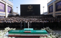 15 à 20 millions de personnes pour les immenses funérailles nationales  d'Ali Khamenei