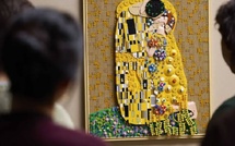 Le Baiser de Klimt devient un immense tableau LEGO à construire chez soi