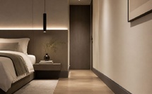 Fini les plinthes blanches : cette tendance déco venue des hôtels chics peut transformer visuellement une petite pièce