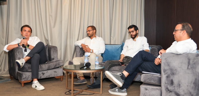 PANEL (1)-min PANEL (1)-min